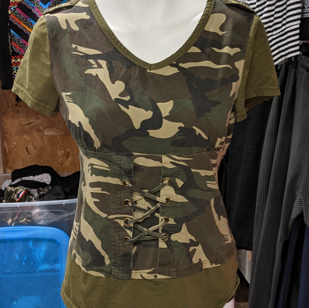 (something) Military 😁